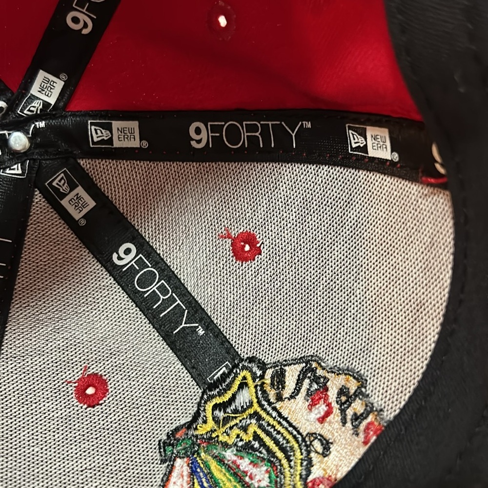 Blackhawks Hockey NHL Red New Era Adjustable Baseball Hat - Picture 8 of 10